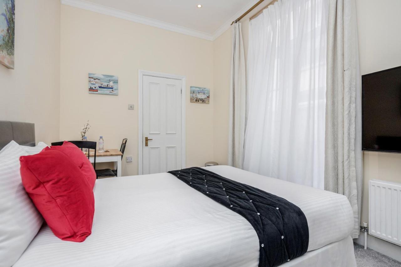 לונדון Oxford Street Homestay מראה חיצוני תמונה