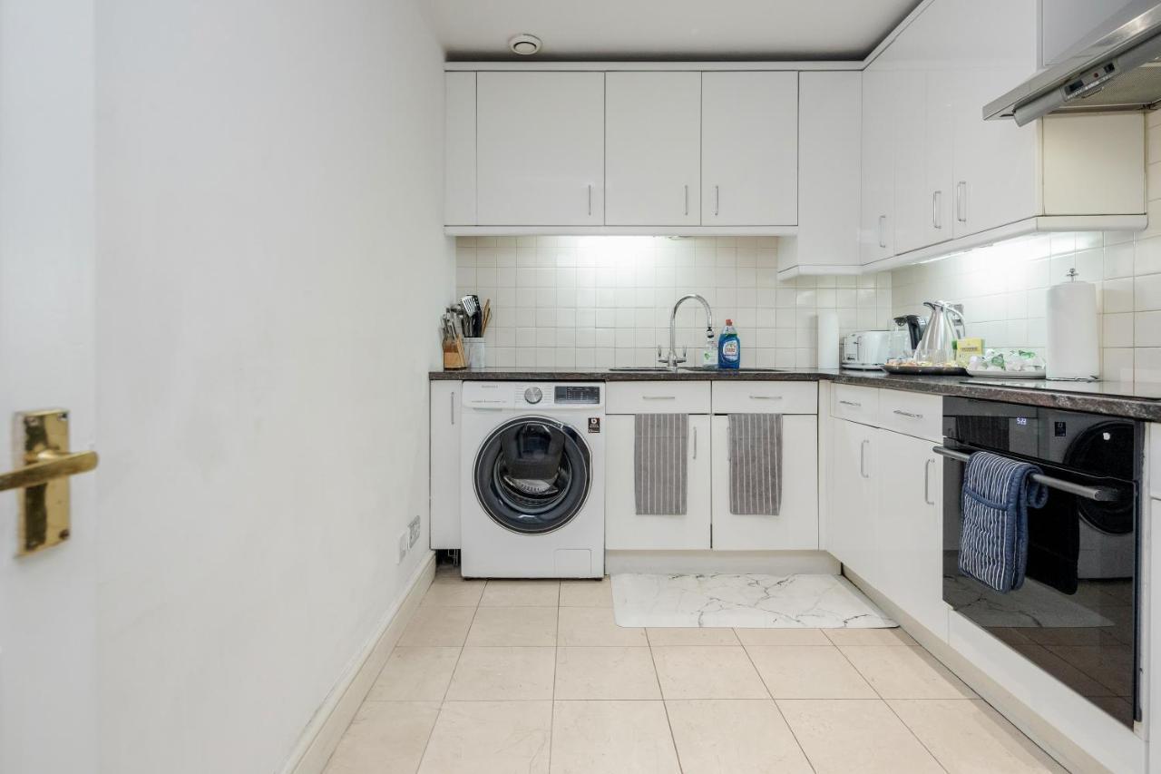 לונדון Oxford Street Homestay מראה חיצוני תמונה