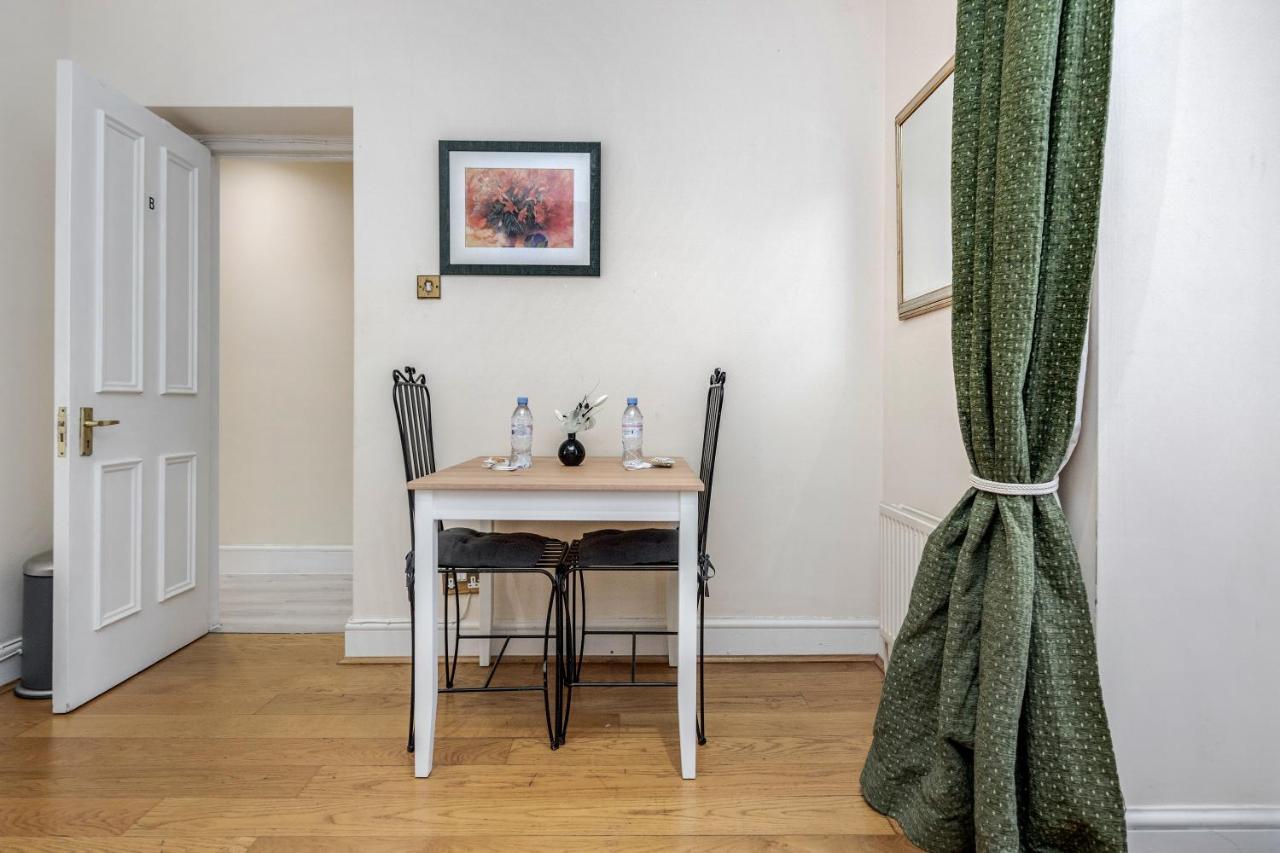 לונדון Oxford Street Homestay מראה חיצוני תמונה