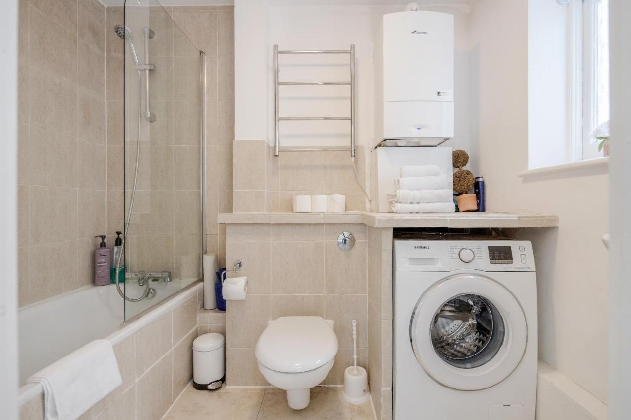 לונדון Oxford Street Homestay מראה חיצוני תמונה