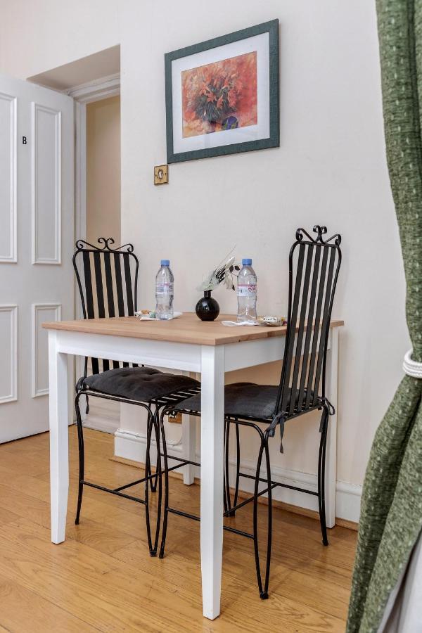 לונדון Oxford Street Homestay מראה חיצוני תמונה