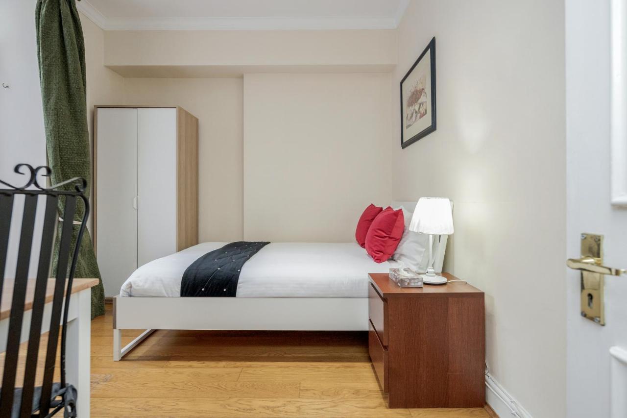לונדון Oxford Street Homestay מראה חיצוני תמונה