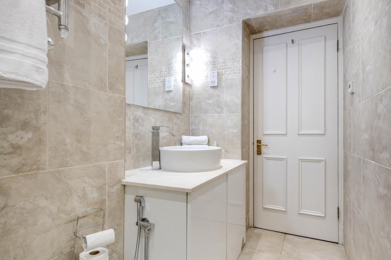לונדון Oxford Street Homestay מראה חיצוני תמונה